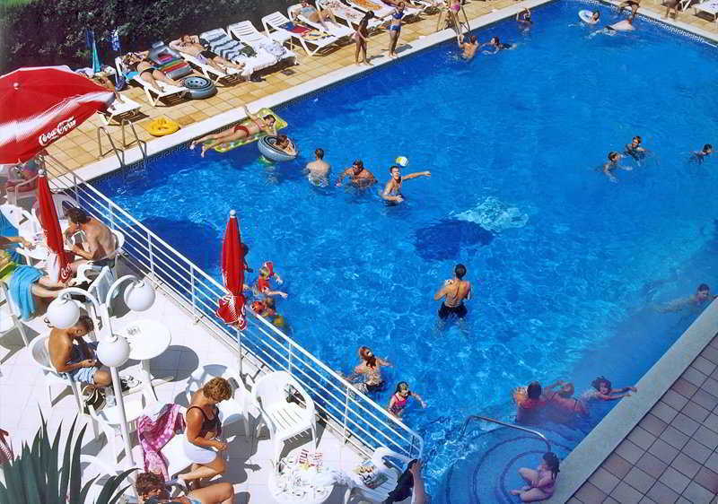 Hotel Riviera Santa Susanna Exterior foto